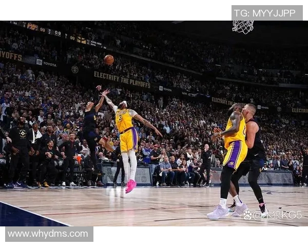 09季后赛掘金与小牛激战回顾及精彩瞬间分析